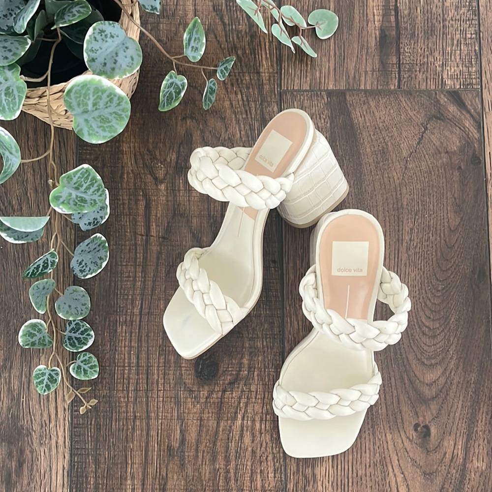 Dolce Vita Natie Woven Sandal in Ivory
